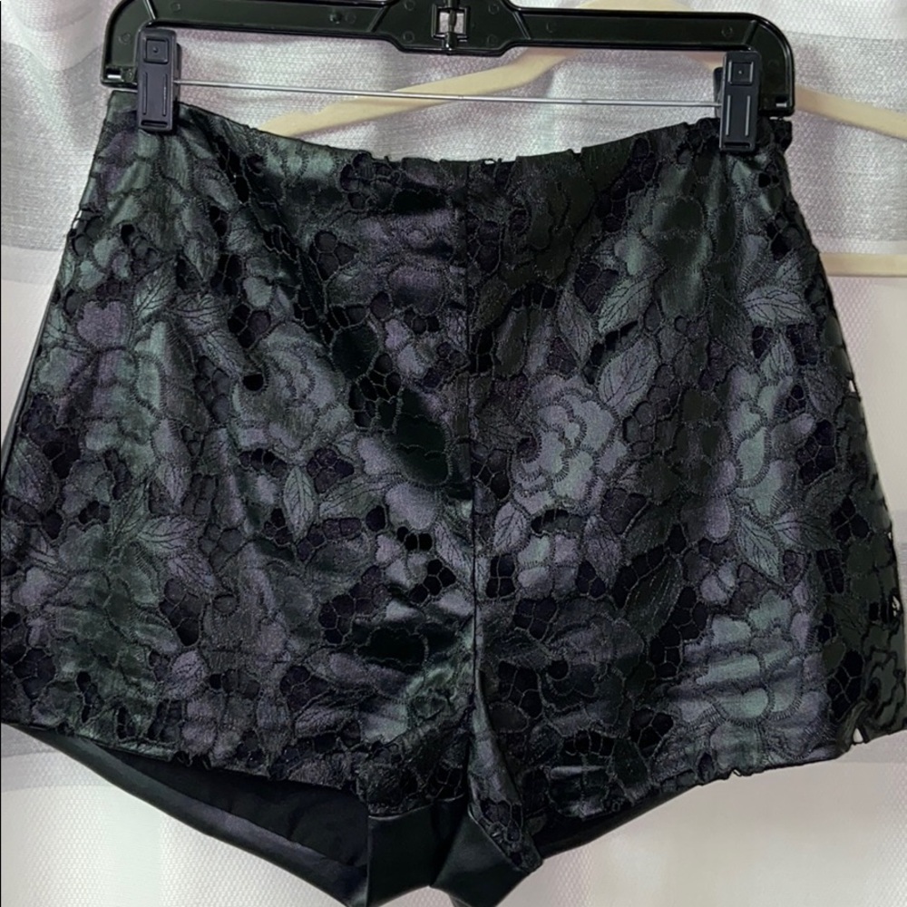 Lace detail